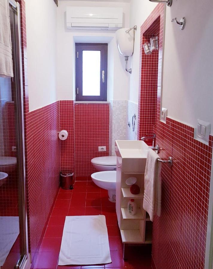 Coronari 28 Holiday Apartment Рим Екстер'єр фото