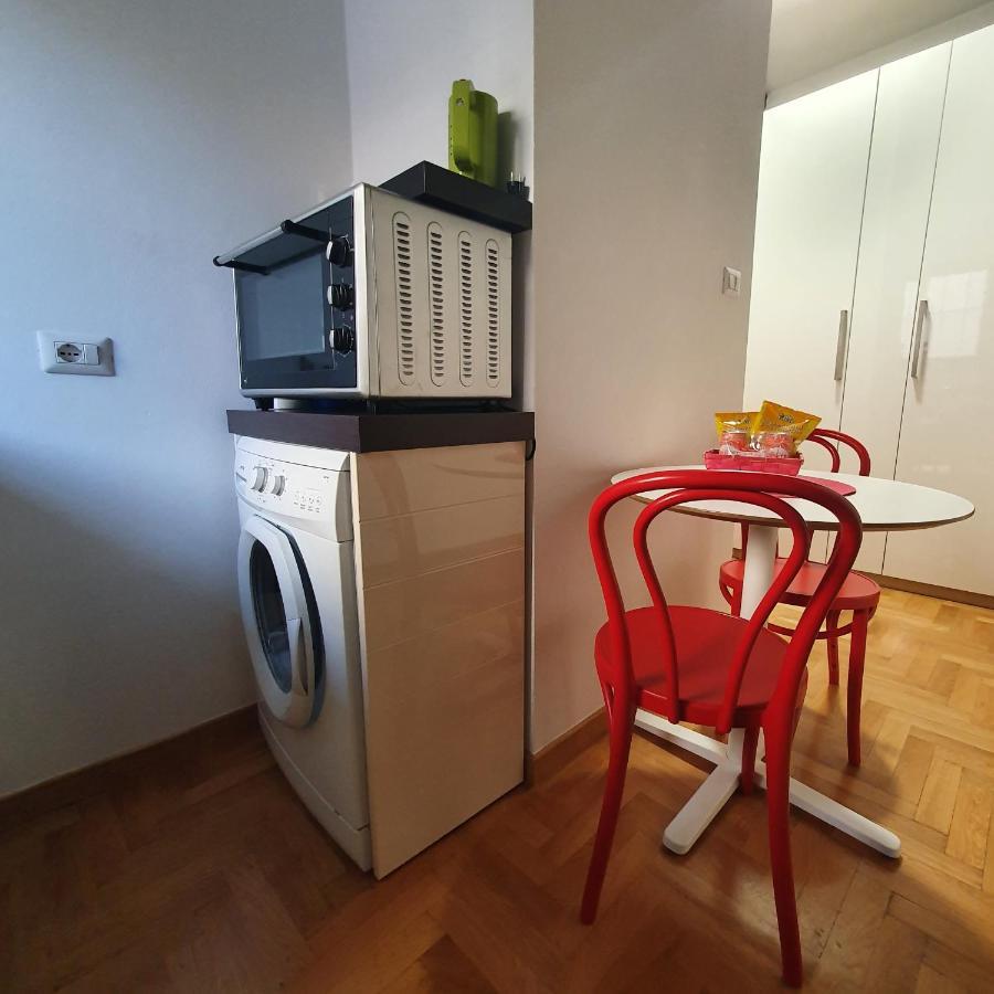 Coronari 28 Holiday Apartment Рим Екстер'єр фото